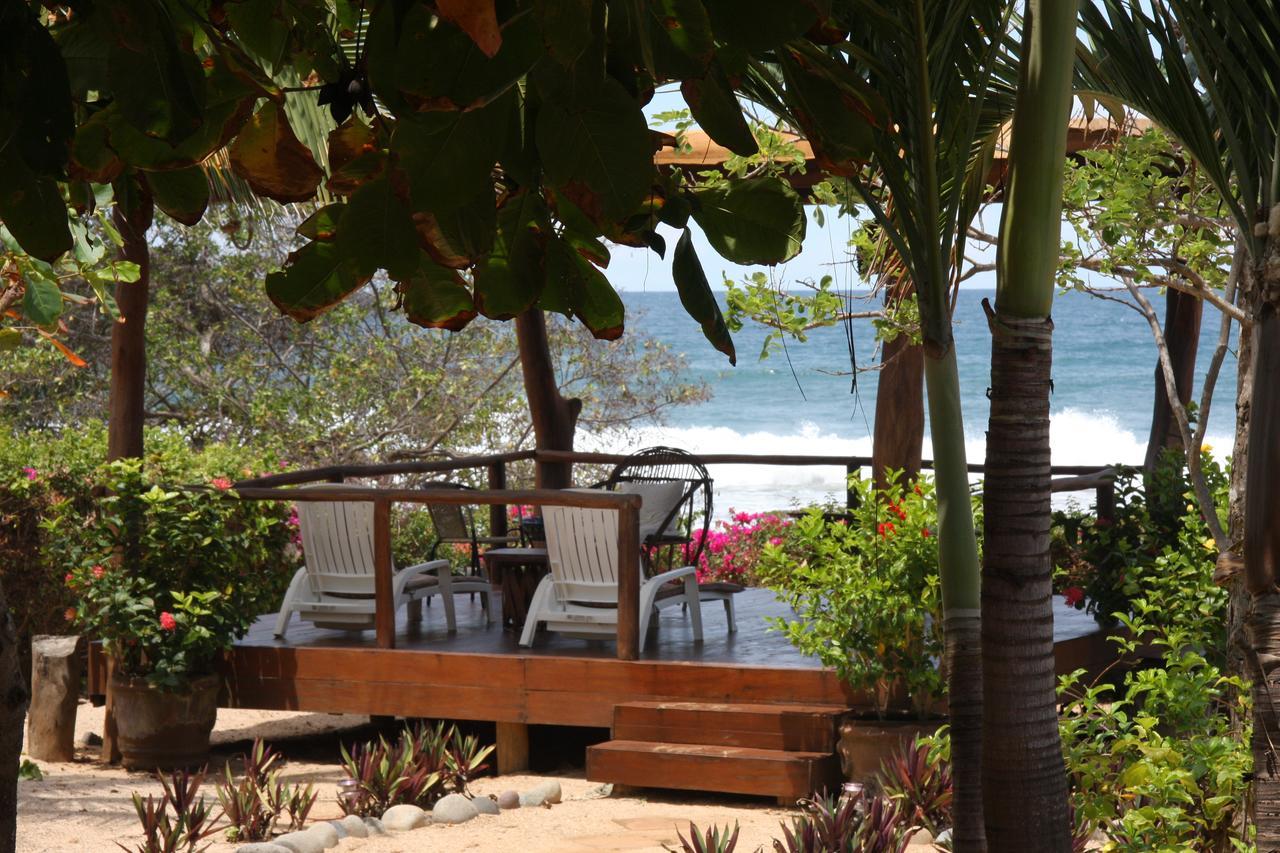トロンコネス Casa Las Piedras Bed & Breakfast エクステリア 写真
