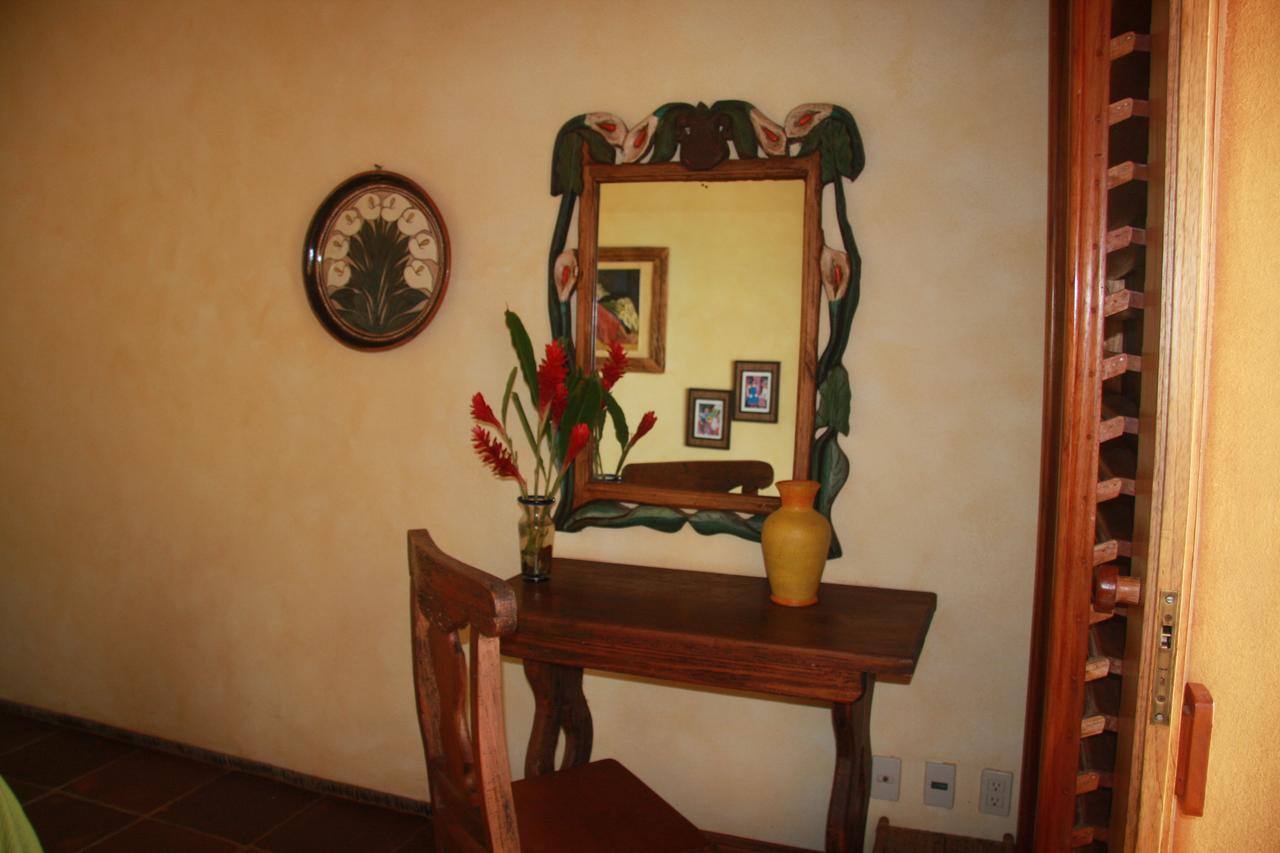 トロンコネス Casa Las Piedras Bed & Breakfast エクステリア 写真