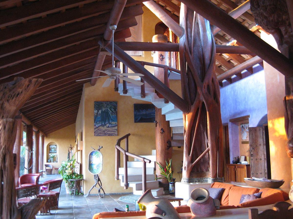 トロンコネス Casa Las Piedras Bed & Breakfast エクステリア 写真