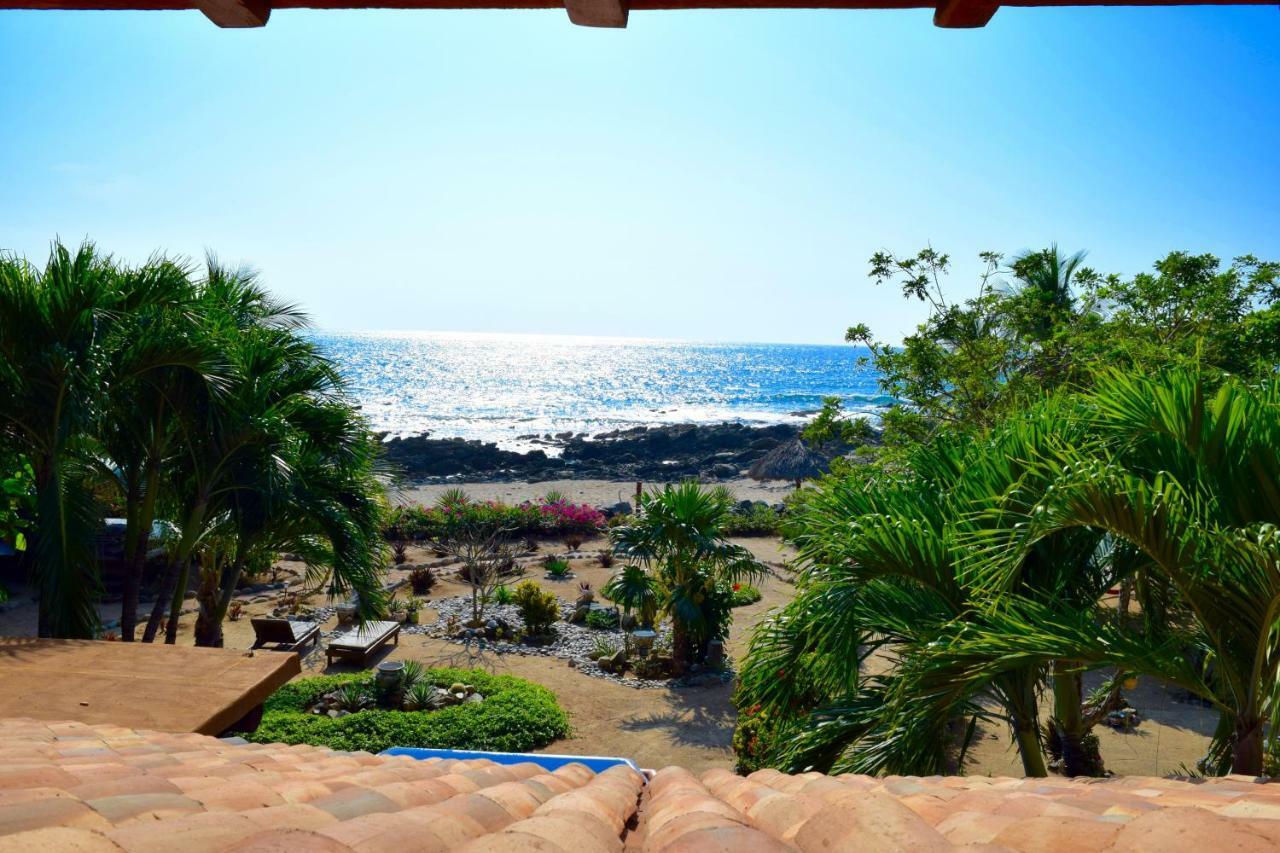 トロンコネス Casa Las Piedras Bed & Breakfast エクステリア 写真